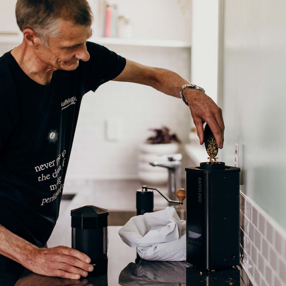 Kaffelogic Nano 7e Benchtop Home Coffee Roaster Chiasso Coffee